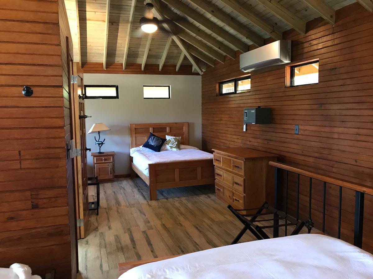 Cala Mia Hotel Бока Чика Екстериор снимка
